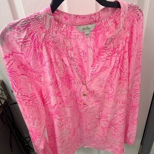 NWOT LILLY PULITZER GORGEOUS silk print blouse.